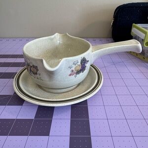 Royal Doulton Harvest Garland Gravy Boat with Plate
